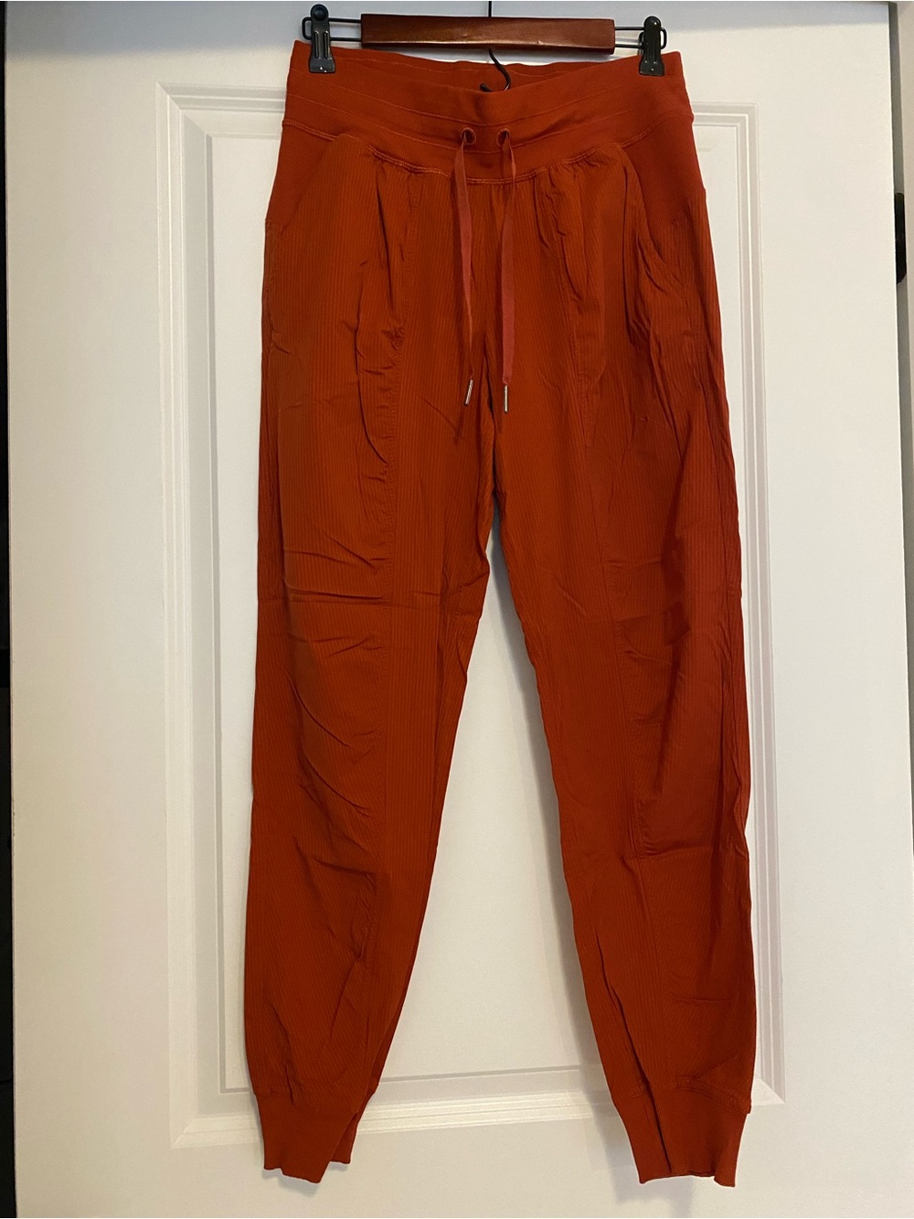 lululemon athletica Women's Rust Orange Jogger Sweatpants